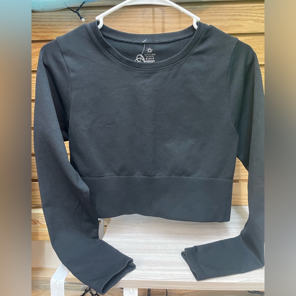 Aerie Black Long Sleeve Crop Medium